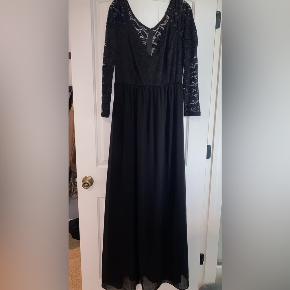 Symphony+ Off the Shoulder V neck Dress